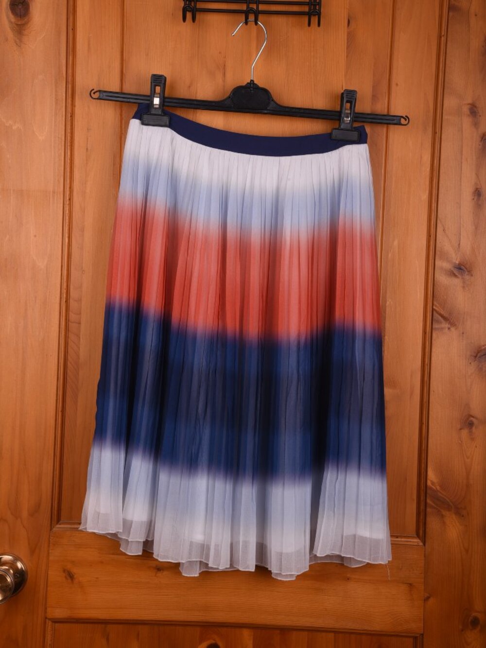 French Connection Ombre Pleated Chiffon Midi Skirt โ Blue & Coral - Size 2